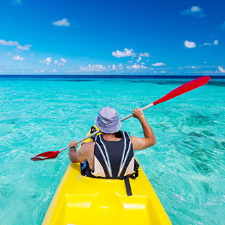 kayaking accessories: 
