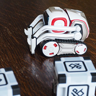 hottest holiday toys: 