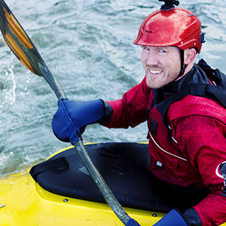 kayaking accessories: 