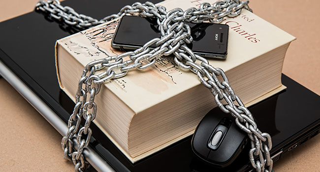 Gadgets & Gizmos: Portable electronic security safe