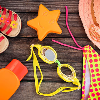 useful travel accessories: 