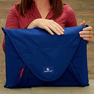 useful travel accessories: Packing cubes