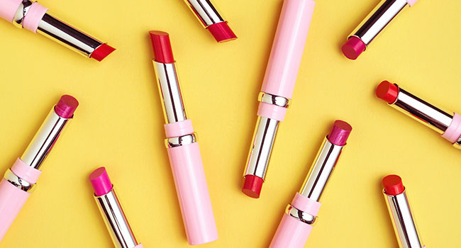 toiletries for travel: Toiletry Items for Women