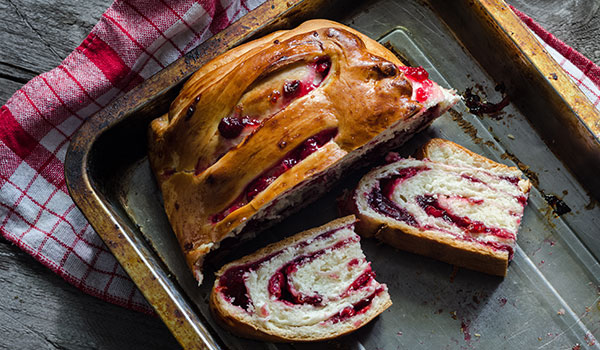 how to make bread in a dutch oven: 