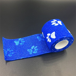 toiletries for travel: 