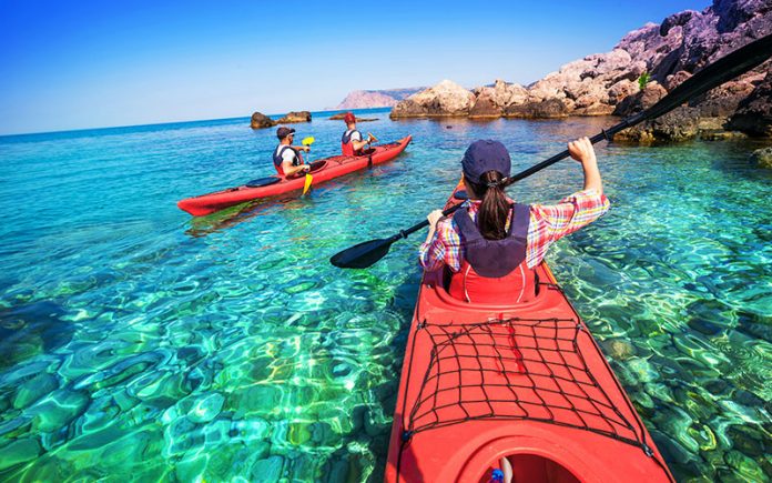 All You Need To Know About The Parts Of A Canoe
