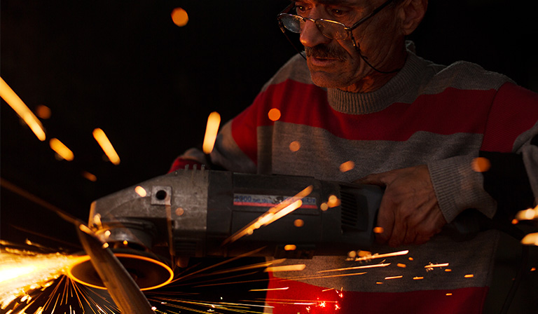 belt sander for knife making: 