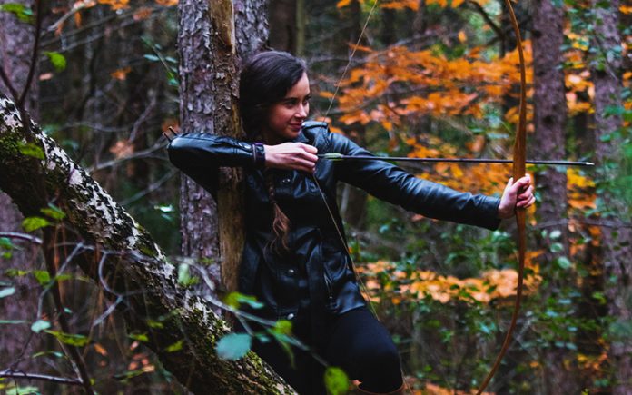 Female-Archers womens compound bow: Beginner Tips For Female Archers