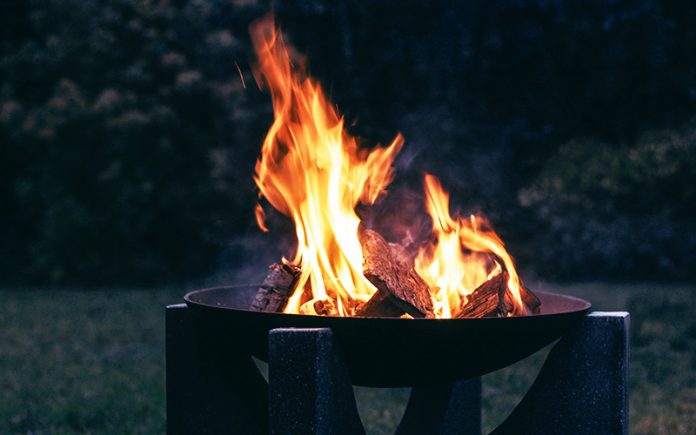 how to light a fire pit: How To Light A Fire Pit In 3 Primitive Ways