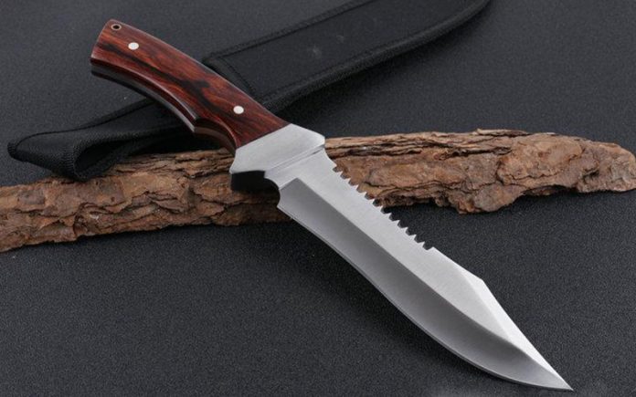 Tactical-Bowie-Knife-Feature tactical bowie knife: Combat Techniques Using A Tactical Bowie Knife