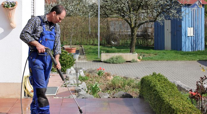 4 Simple Steps to Putting Up A Pressure Washing Business pressure washing business: Starting a Pressure Washing Business: A Definitive Guide with 4 Easy Steps