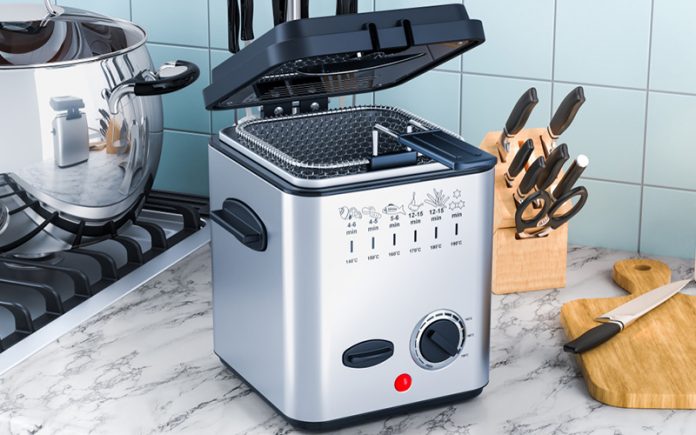 Deep-Fryer-Cleaning--Feature deep fryer cleaning: