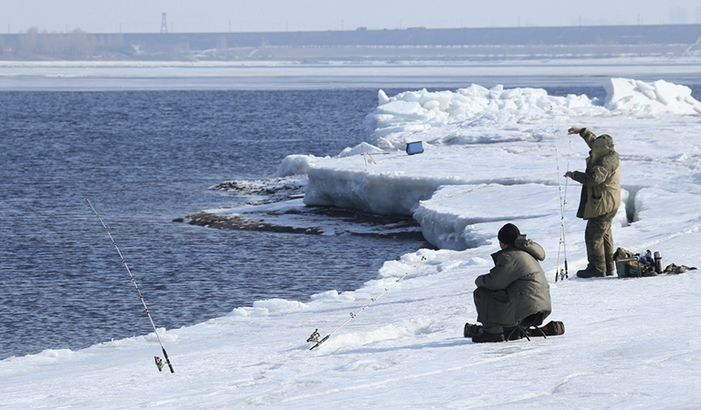 Fishing in Ice